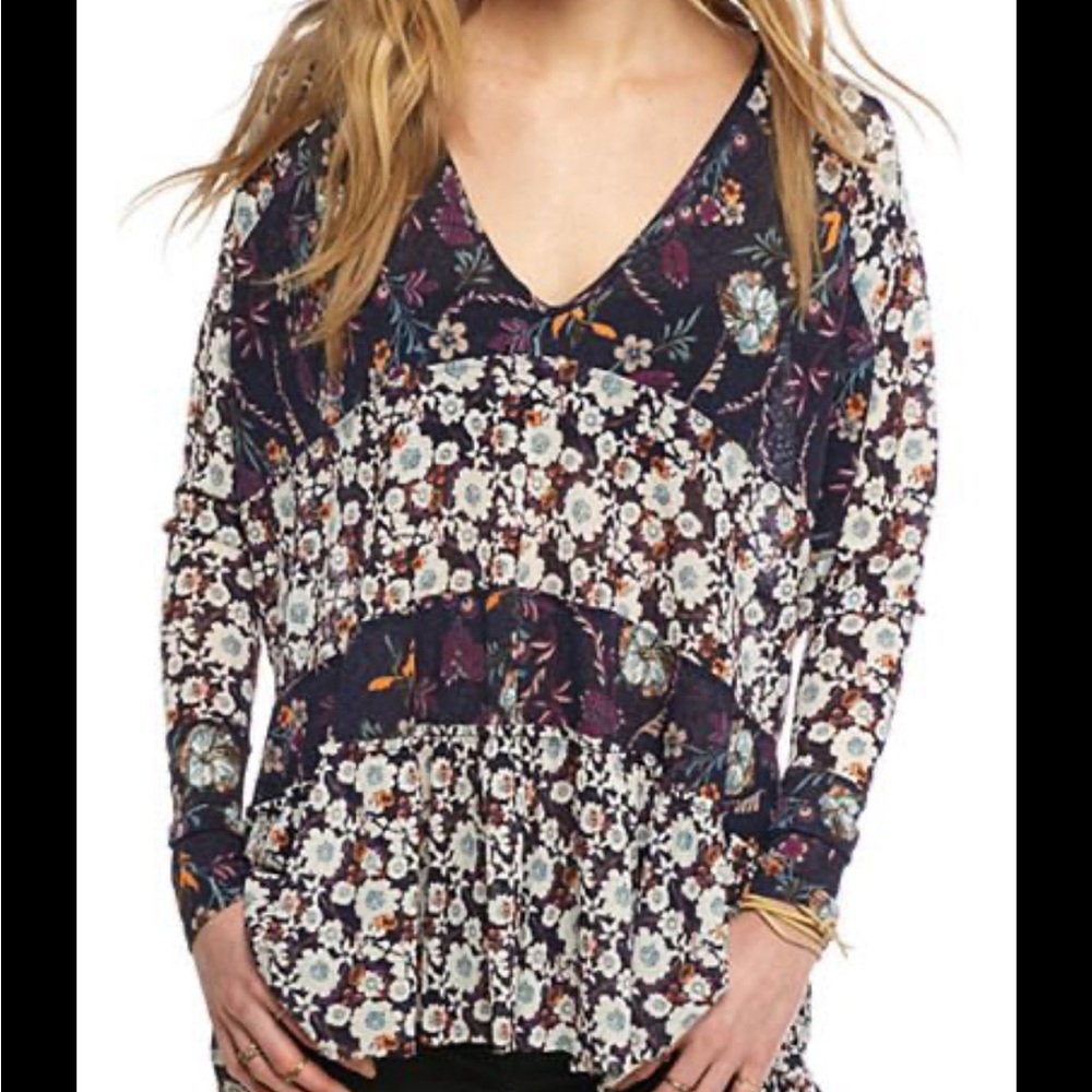 FREE PEOPLE Isabelle Floral Tunic Top Blue Size XS (oversized) - Picture 4 of 10